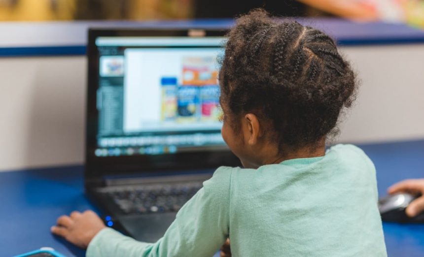 Empower Women in Technology through online learning